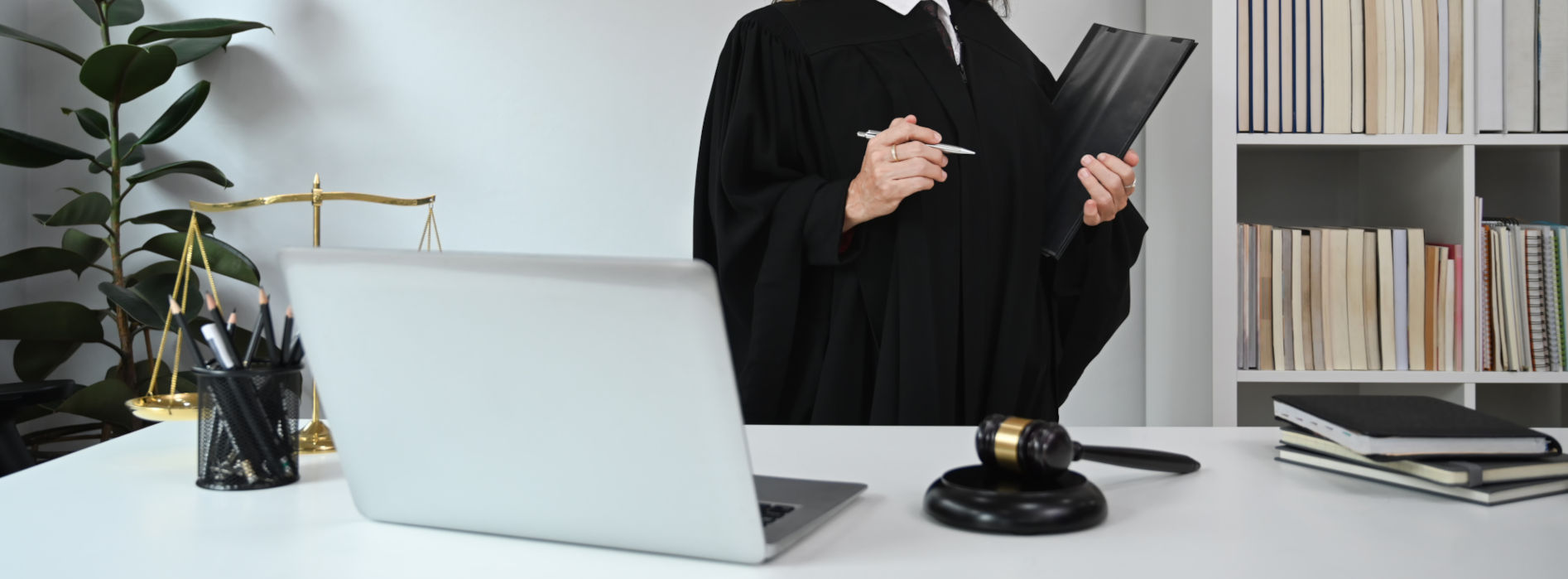 female-in-robe-uniform3